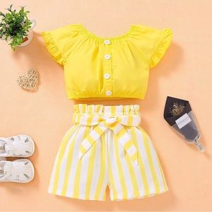 Yellow set with belt included